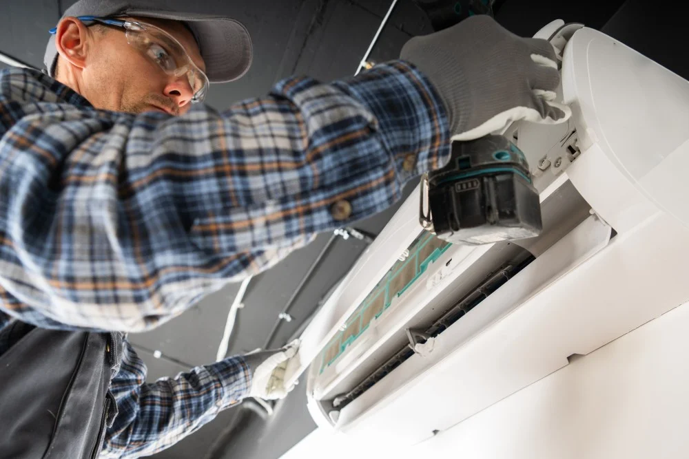 air conditioning split unit maintenance